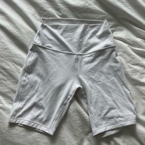 Lululemon Align White High Rise Biker Shorts 8”